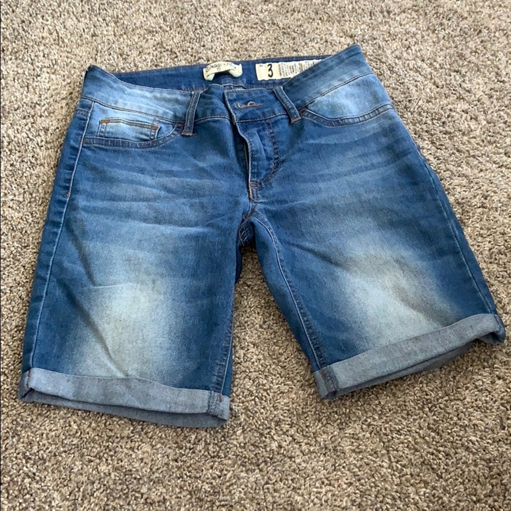 Jean shorts!